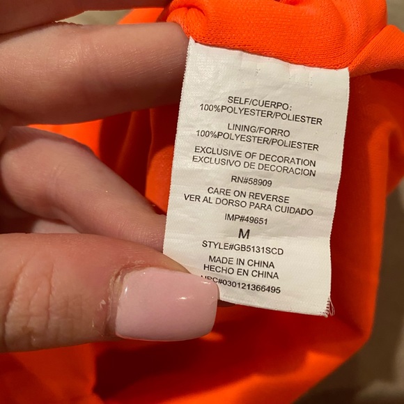 Gianni Bini scalloped shorts - Picture 4 of 4